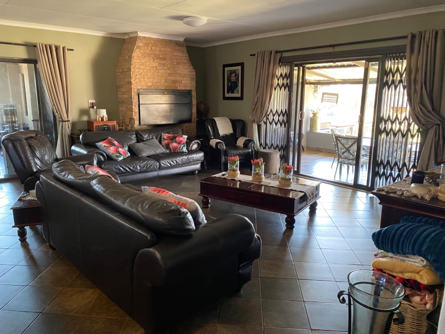 5 Bedroom Property for Sale in Koster North West
